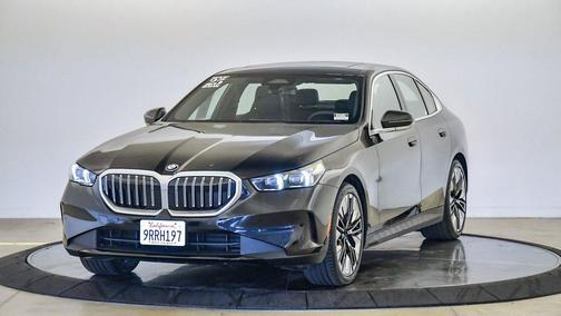 2025 BMW 530 i