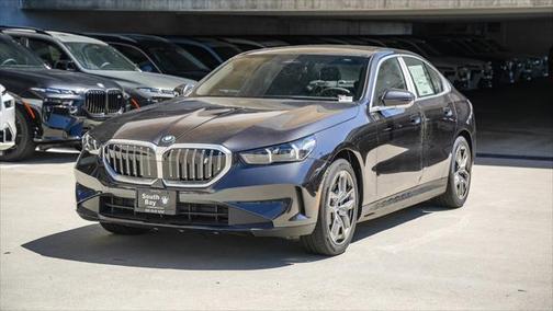2025 BMW i5 xDrive40