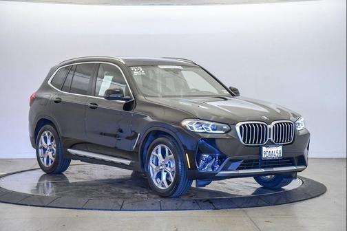 2023 BMW X3 sDrive30i