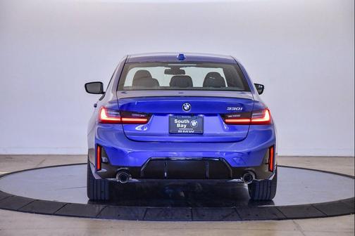 2025 BMW 330 i