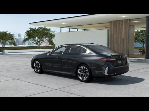 2025 BMW i5 xDrive40