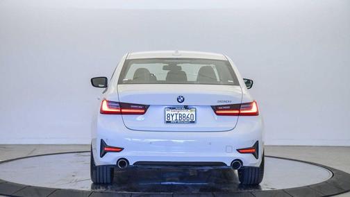 2022 BMW 330 330i