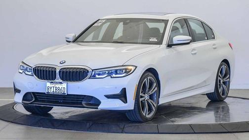 2022 BMW 330 330i