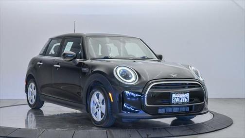2022 MINI Hardtop Cooper