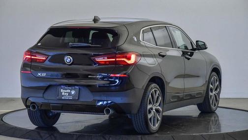 2022 BMW X2 sDrive28i
