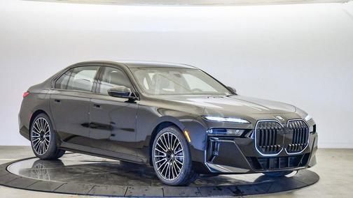 2026 BMW 760 xDrive
