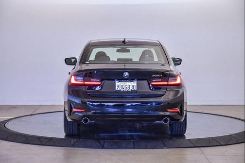 2022 BMW 330 330i