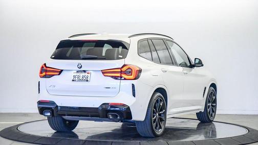2023 BMW X3 sDrive30i