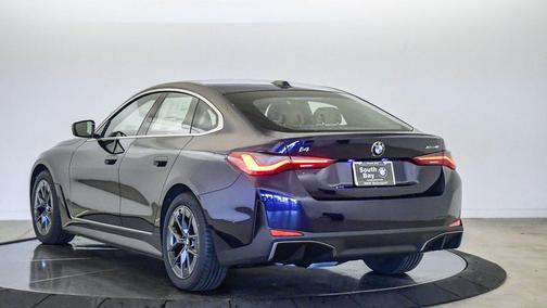 Tanzanite Blue II Metallic 2026 BMW i4 Gran Coupe xDrive40