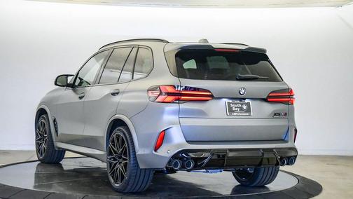 2026 BMW X5 M Base