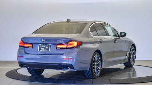 2022 BMW 530e Base