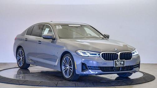 2022 BMW 530e Base