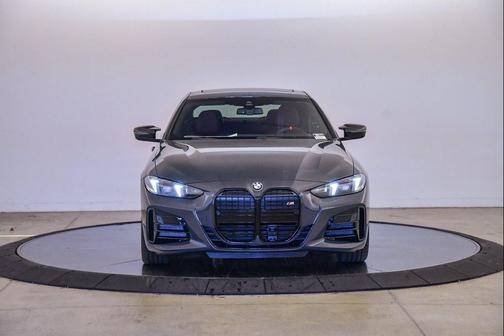 2026 BMW M440 i