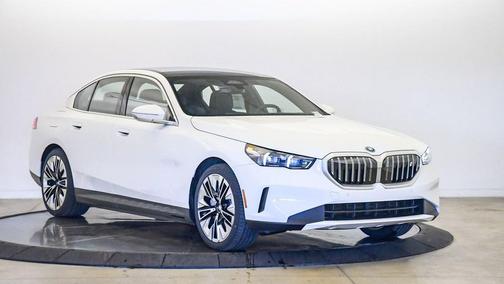 2026 BMW i5 eDrive40