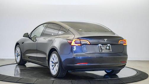 Gray 2022 Tesla Model 3 Standard Range