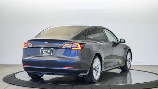 Gray 2022 Tesla Model 3 Standard Range
