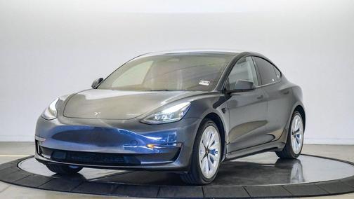 Gray 2022 Tesla Model 3 Standard Range