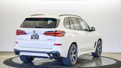 2026 BMW X5 PHEV xDrive50e