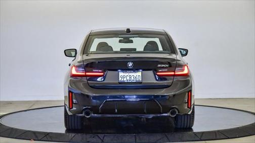 2025 BMW 330 i
