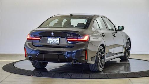 2025 BMW 330 i