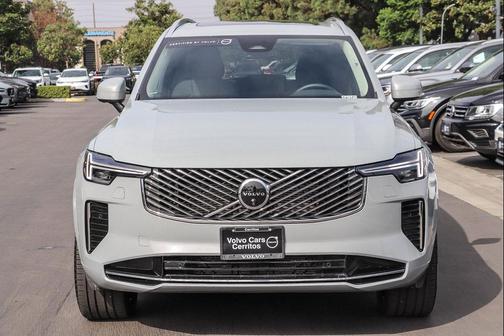 Vapour Grey 2026 Volvo XC90 Plus, B6 AWD Gas (mild hybrid), Gasoline, Bright, 7 Seats