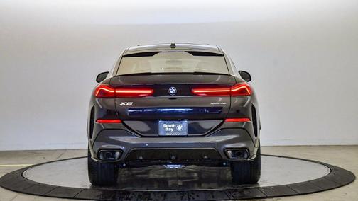 2026 BMW X6 xDrive40i