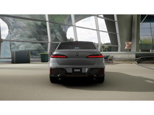 Brooklyn Grey Metallic 2026 BMW 740 740i