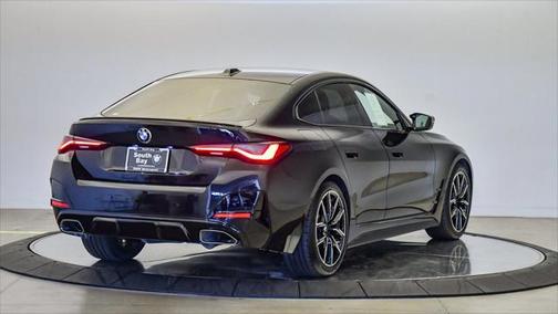 2023 BMW M440 i