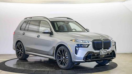 Frozen Pure Grey Metallic 2027 BMW X7 xDrive40i