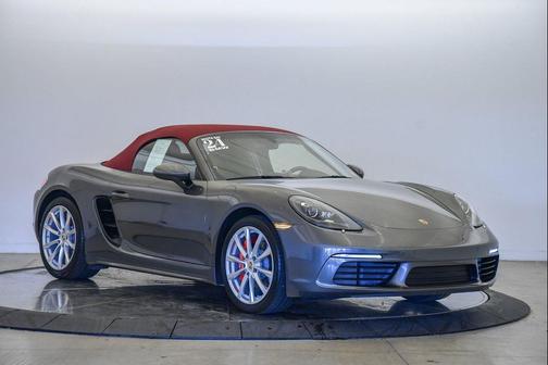 2024 Porsche 718 Boxster S