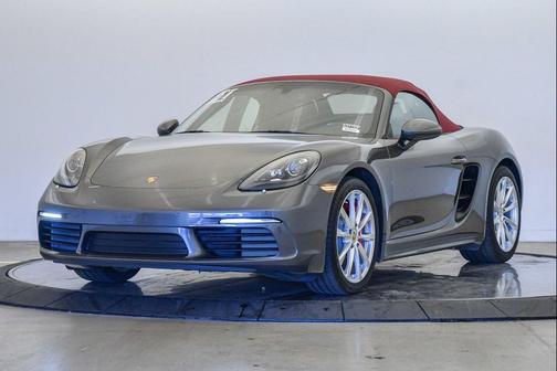 2024 Porsche 718 Boxster S
