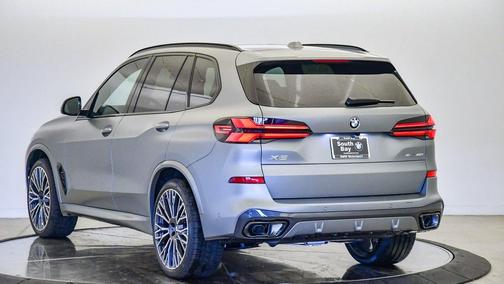 2026 BMW X5 sDrive40i