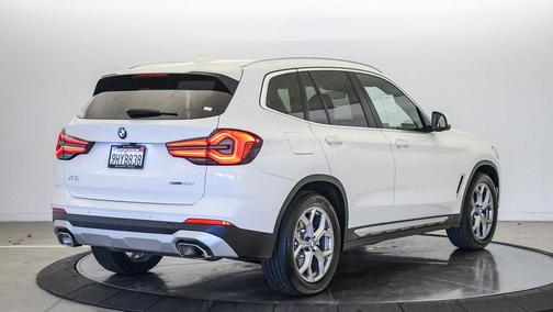 Alpine White 2024 BMW X3 sDrive30i