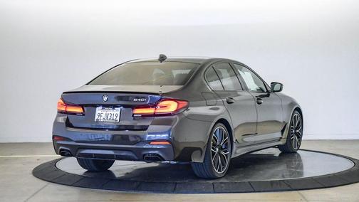 Dark Graphite Metallic 2023 BMW 540 i