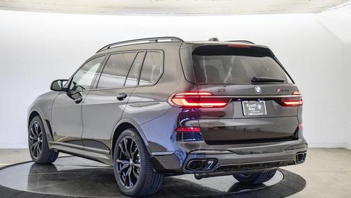 Black Sapphire Metallic 2027 BMW X7 M60i