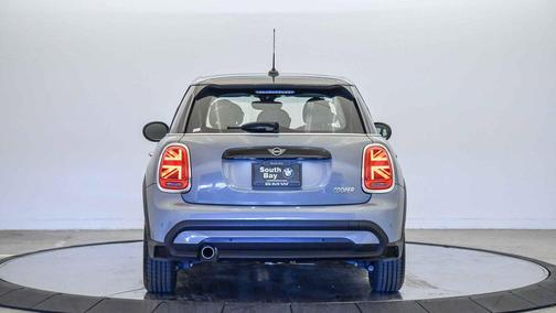 2023 MINI Hardtop Cooper