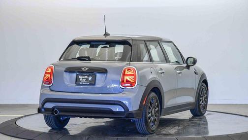 2023 MINI Hardtop Cooper