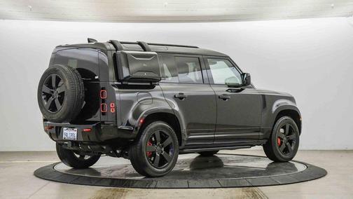 2022 Land Rover Defender 110 X-Dynamic HSE