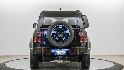 2022 Land Rover Defender 110 X-Dynamic HSE