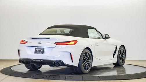 2026 BMW Z4 sDrive30i