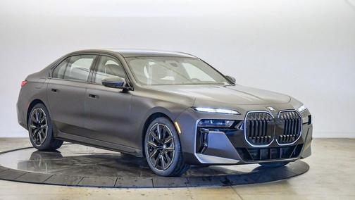 2026 BMW 760 xDrive
