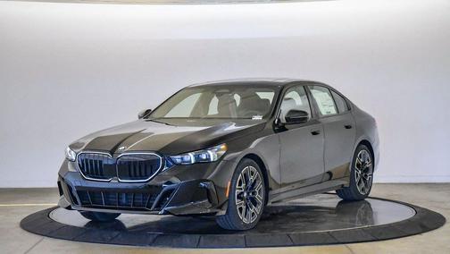 Black Sapphire Metallic 2026 BMW 530 530i