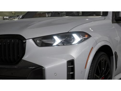 Brooklyn Grey Metallic 2026 BMW X5 xDrive40i