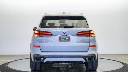 Brooklyn Grey Metallic 2026 BMW X5 xDrive40i