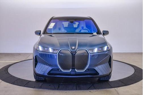 2026 BMW iX xDrive45