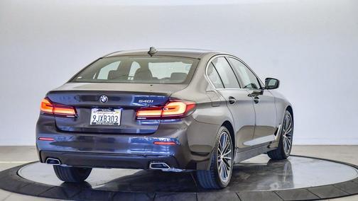 2023 BMW 540 i