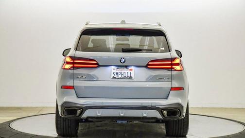 2025 BMW X5 sDrive40i