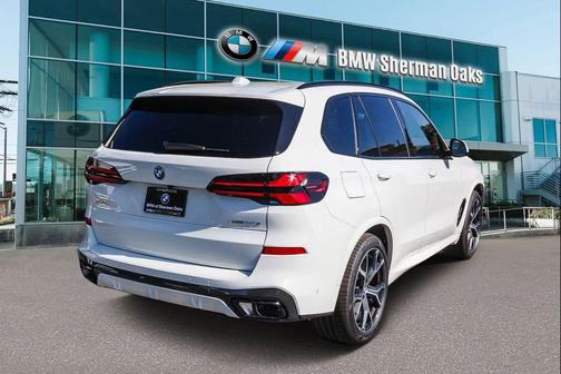 2026 BMW X5 PHEV xDrive50e
