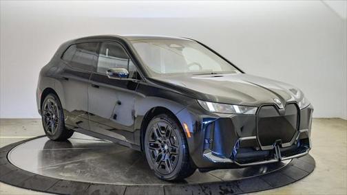 2026 BMW iX xDrive45