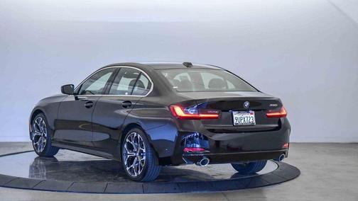 2025 BMW 330 330i
